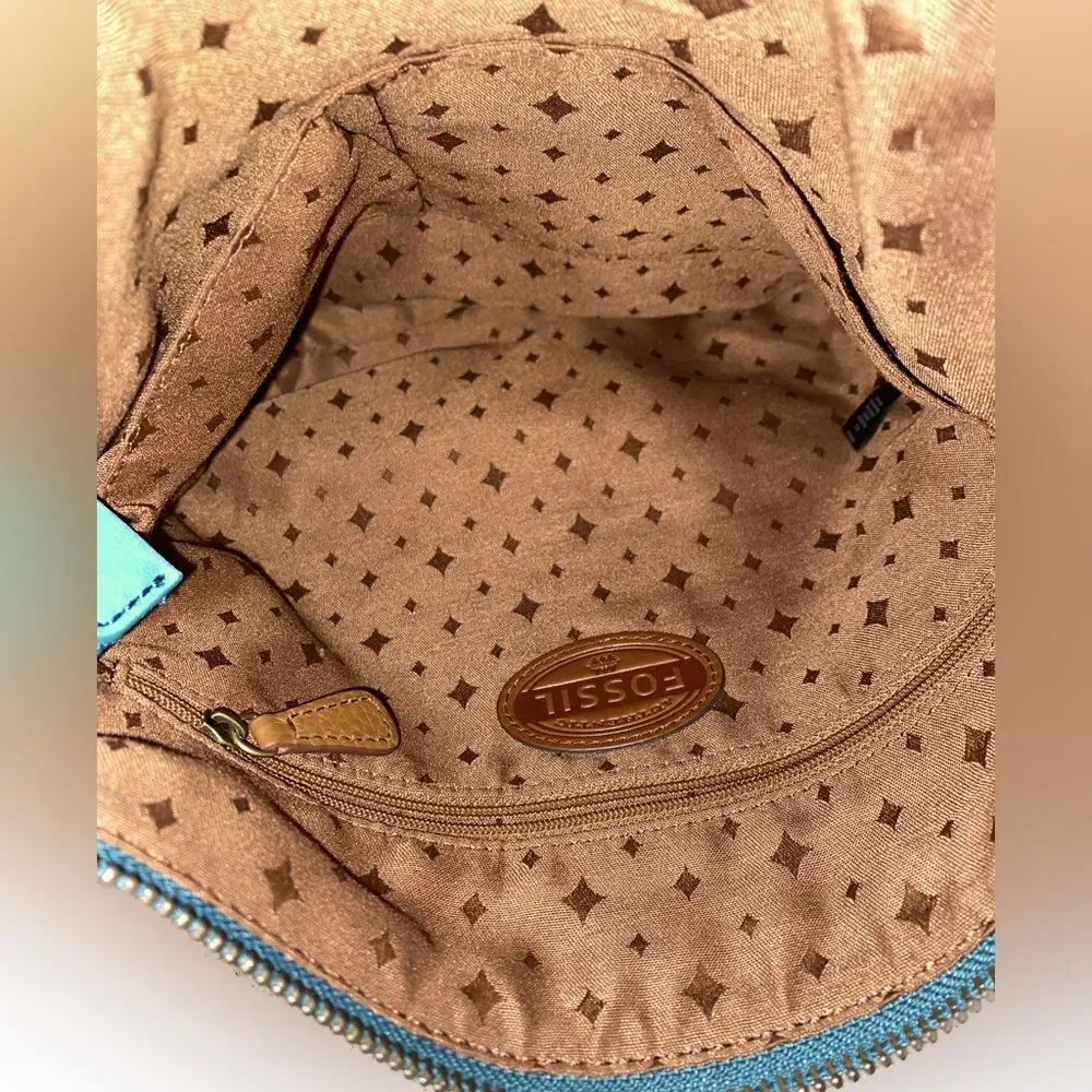 EUC Fossil Cowhide Leather Crossbody Teal 10.5L x 11.5W